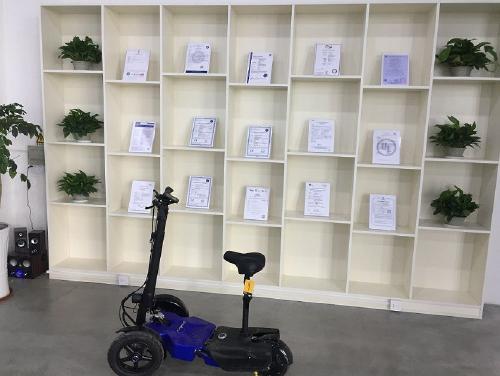 指尖陀螺申请办理EN71认证 CE认证 费用怎么收